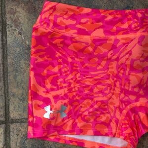 YXL Under Armour Neon Camo Volleyball Spandex